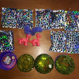 New Cave Club Dino Baby Crystals Surprise bundle